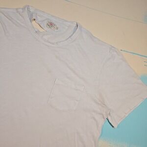 Faherty L Pocket Tee White Crewneck Cotton Distressed Broken-In Soft Tag Classic